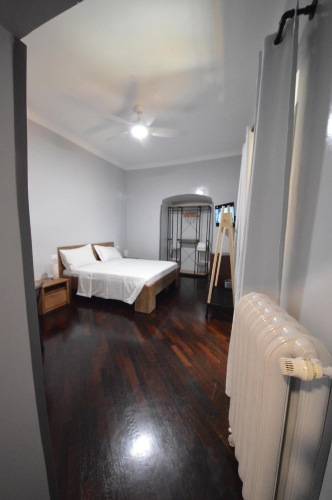 Mami Affittacamere Génova Habitación foto